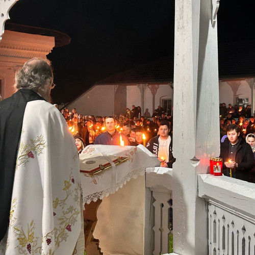 Oameni uniți în credință, la Mănăstirea Vorona de Paște