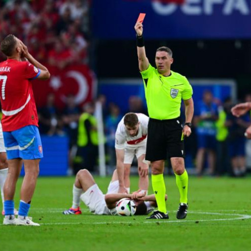 Derby-ul FCSB - CFR Cluj va fi condus de un arbitru cu un record european