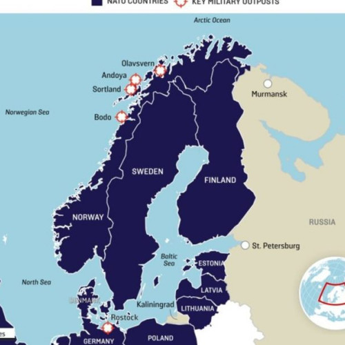 Avioane Typhoon interceptând aeronave de spionaj