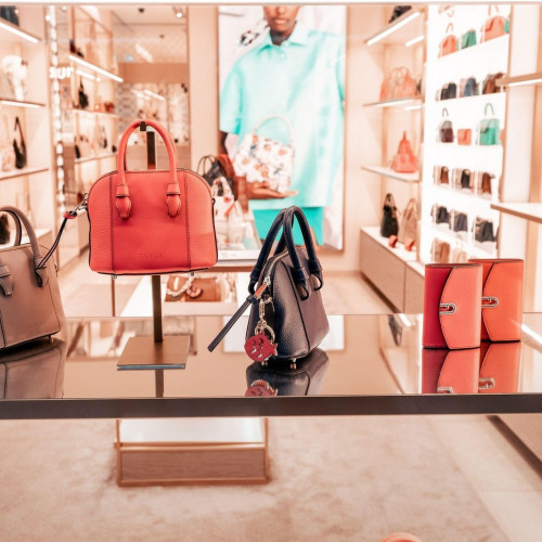 Industria luxului zguduită de dezvăluiri din China