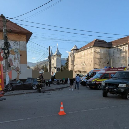 Accident cu patru persoane implicate la Bistrița