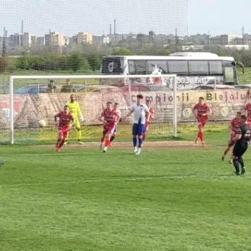 Petrolul 2 învinge Dinamo cu un scor surprinzător