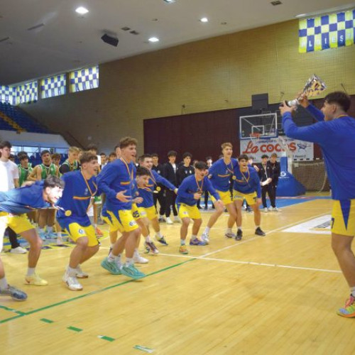 CSM CSS BBA Petrolul Ploiesti câștigă din nou trofeul la U17