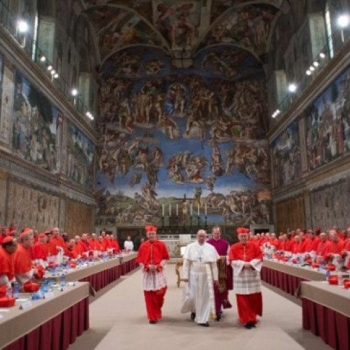 Cardinalii se pregătesc pentru funeraliile Papei Francisc