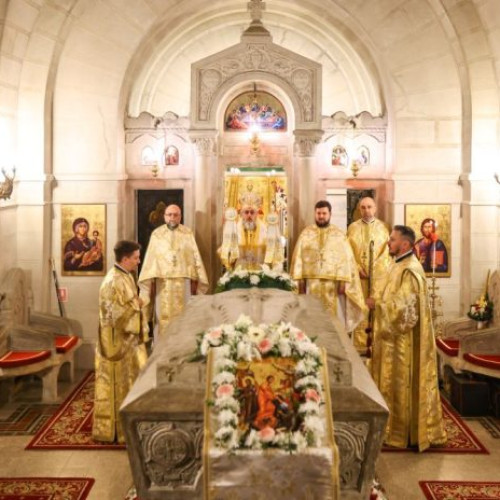 Hramul capelei Mausoleului Eroilor de la Mărășești, sărbătorit în a treia zi de Paști