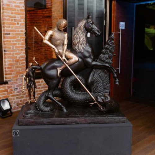 Peste 1 milion de români își sărbătoresc onomastica de Sfantul Mucenic Gheorghe