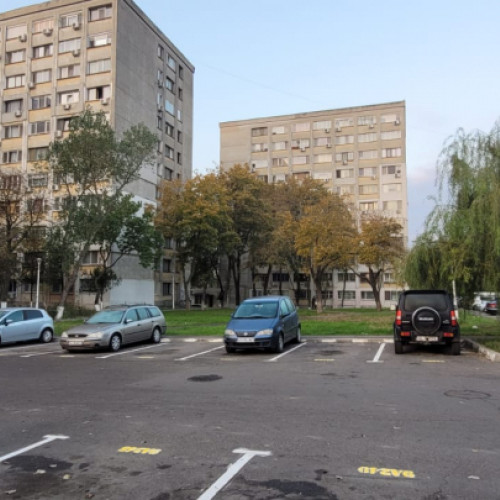 Persoanele din Galați pot face cereri online pentru locurile de parcare până în aprilie 2025