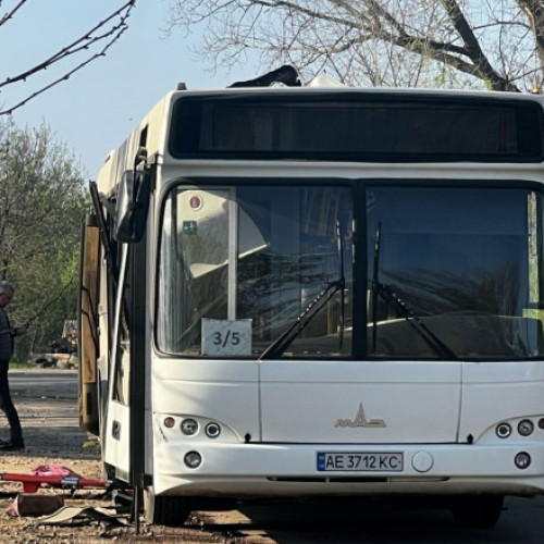 Atac cu drone rusești în Ucraina: 9 morți și 30 de răniți în Dnipropetrovsk