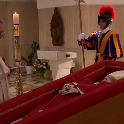 Papa Francisc va fi înmormântat sâmbătă la Vatican