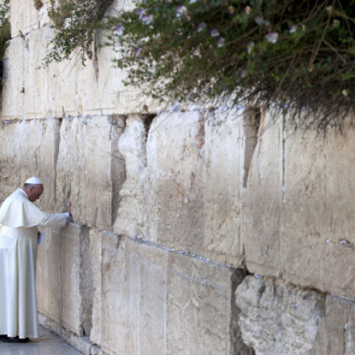 Mesajul Guvernului israelian despre moartea Papei Francisc stârnește controverse