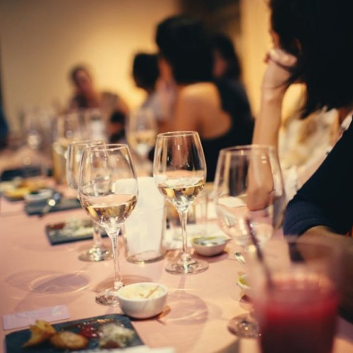 Peste un milion de români își sărbătoresc onomastica pe 23 aprilie