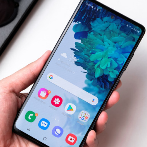 Stoparea apelurilor spam pe Android: Cum să blocați apelurile de la numere necunoscute