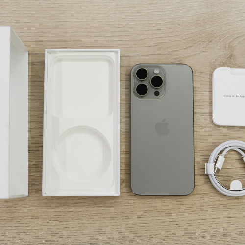 iPhone 16 Pro: Dispozitivul perfect pentru pasionații de tehnologie