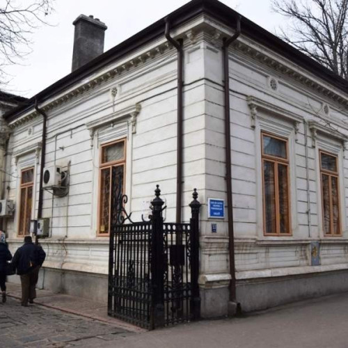 Salonul Cultural "Armonii de toamnă" organizează un nou eveniment literar