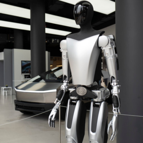 Noile restricții chineze afectează producția de roboți umanoizi Tesla