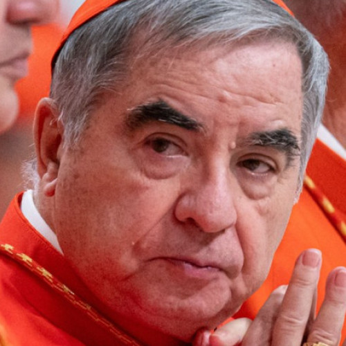 Cardinal condamnat pentru infracțiuni financiare vrea să participe la conclav