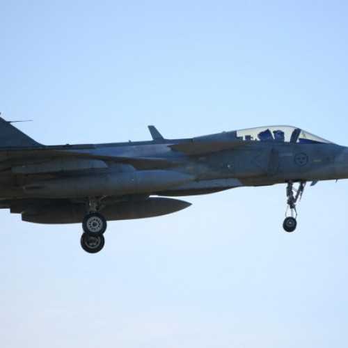 Avioane de luptă suedeze escortează un avion rus deasupra Mării Baltice