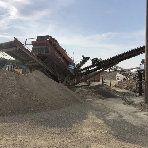 Intervenție rapidă a pompierilor pentru salvarea unei persoane în Savinesti