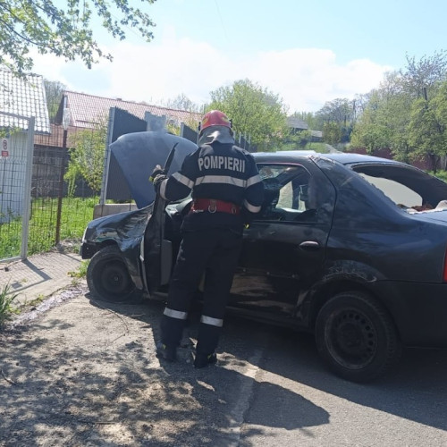 Accident rutier provocat de un octogenar în Dobreni