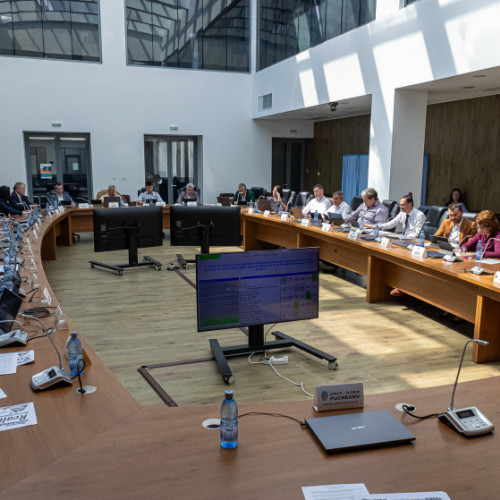 Alesii locali din Galați recompensează elevii olimpici și profesorii lor