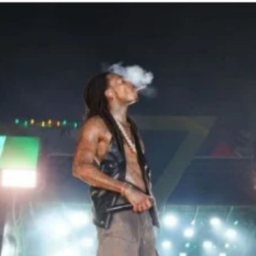 Wiz Khalifa condamnat la o amendă de 3.600 de lei pentru deținere de droguri