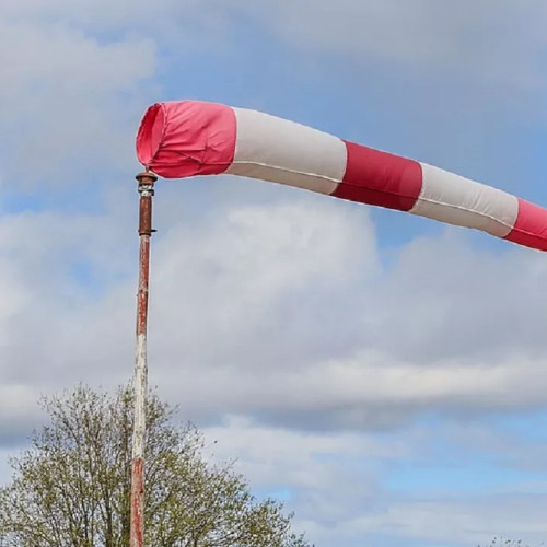 Meteorologii anunță cod galben de vânt puternic în Neamț