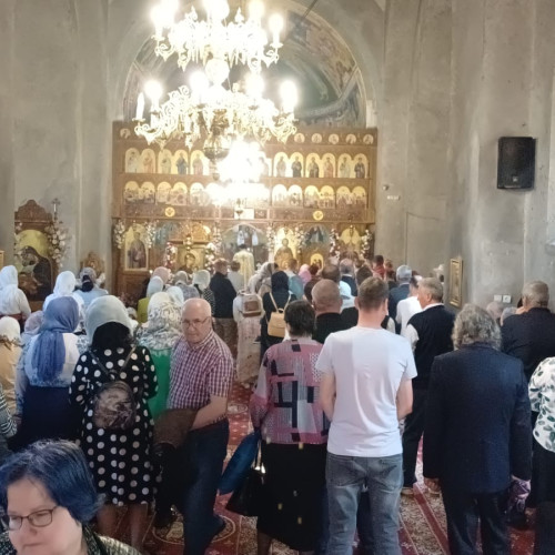 Moment festiv la Biserica "Izvorul Tamaduirii" din Botoșani