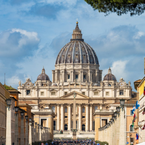 Diplomatia Vaticanului: O Mediator de Pace în Lumea Modernă