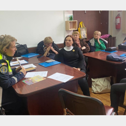 Peste 1.500 de persoane informate despre prevenirea fraudelor online în Bihor