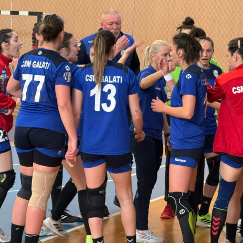 CSU Oradea și CSM Galați se înfruntă într-un meci crucial de handbal