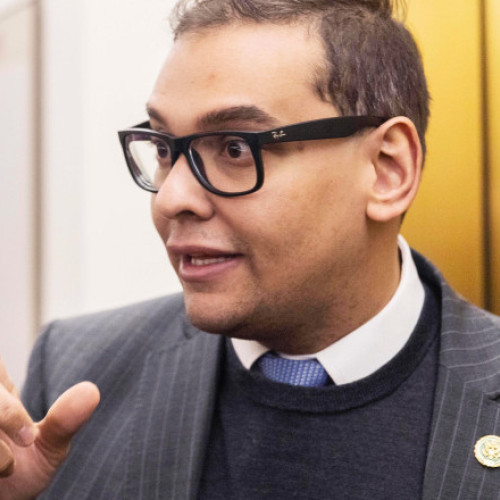 George Santos, fost politician american, condamnat la peste șapte ani de închisoare