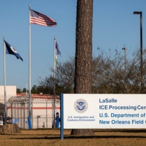 Administratia Trump expulzează o fetiță americană de 2 ani în Honduras