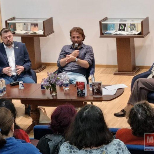 Dezbatere despre viitorul bibliotecilor la Memorialul Mihai Eminescu