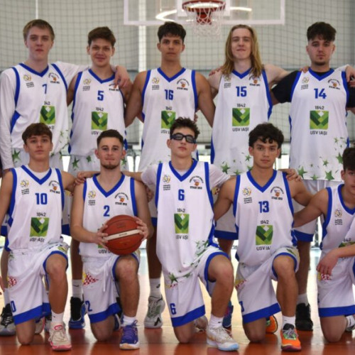 ACS Stars Iași se confruntă cu Universitatea Craiova