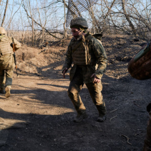Armata rusă continuă atacurile, dar situația rămâne sub control pentru Ucraina