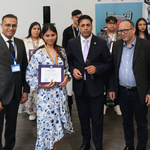 Eleva din Botoșani, premiată la Olimpiada Națională de Limba Rromani