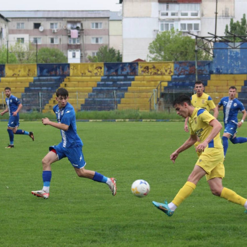 Duel Dâmbovițean în Liga 3: Flacăra Moreni și FC Pucioasa încheie la egalitate