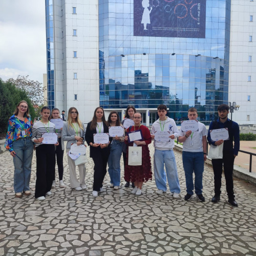 Elevi din Botoșani premiati la Olimpiada Națională de Limba Franceză