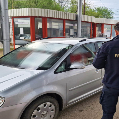 Tânăr de 18 ani prins cu documente false la frontieră