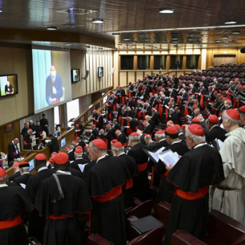 Conclavul cardinalilor pentru alegerea noului Suveran Pontif