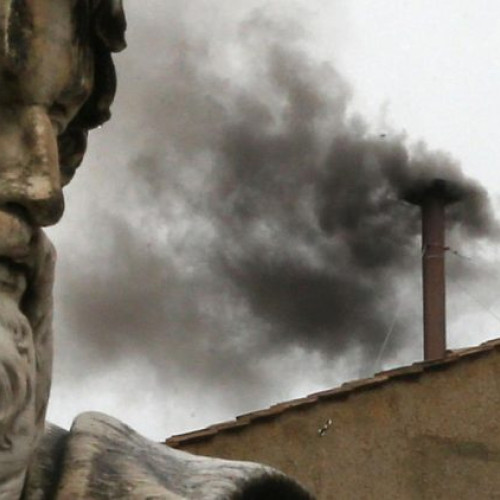 Conclavul pentru alegerea noului papă va începe pe 7 mai