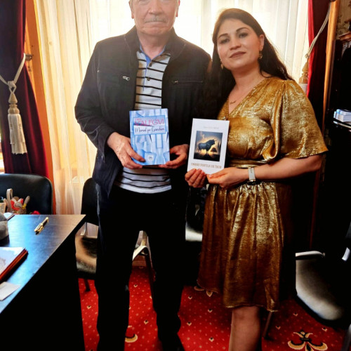 Lansare de carte la Salonul Cultural "Armonii de toamnă" din Galați