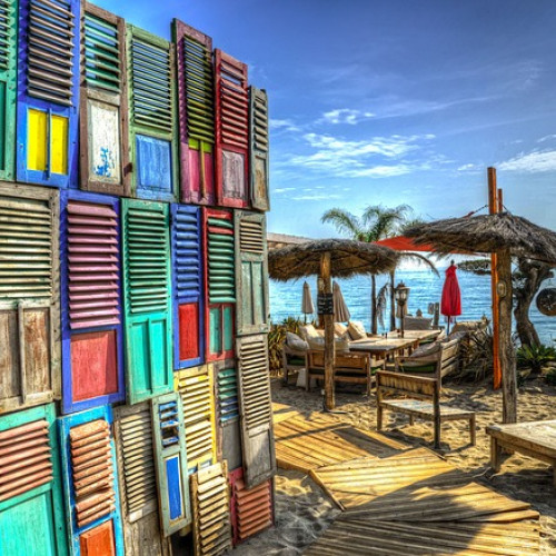 Zeci de mii de turiști se așteaptă pe litoral pentru minivacanța de 1 Mai