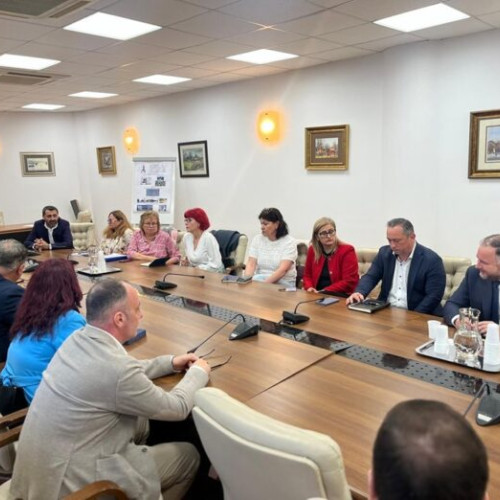 Întâlnire între primarul Sectorului 2 și reprezentanții SANITAS pentru îmbunătățirea sistemului de sănătate