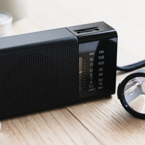 Pana de curent afecteaza Spania: radiourile analogice, la mare cautare