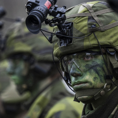 Europa se confruntă cu dificultăți în strângerea de trupe pentru apărarea Ucrainei