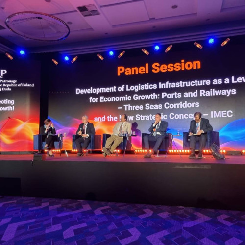 Ionuț Savoiu participă la Forumul de afaceri al Inițiativei celor 3 mari