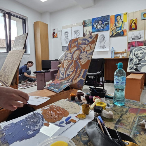 Elevii din Galați au strălucit la Olimpiada Națională de Arte Vizuale