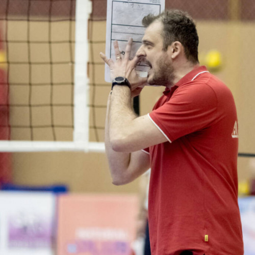 Echipa națională de volei masculin se pregătește pentru competiții internaționale