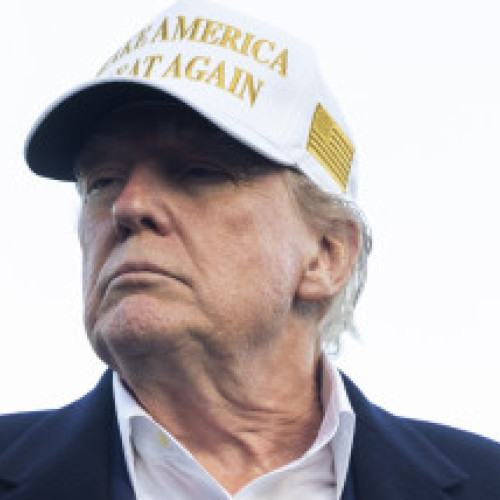 Medvedev îl laudă pe Trump și critică Uniunea Europeană